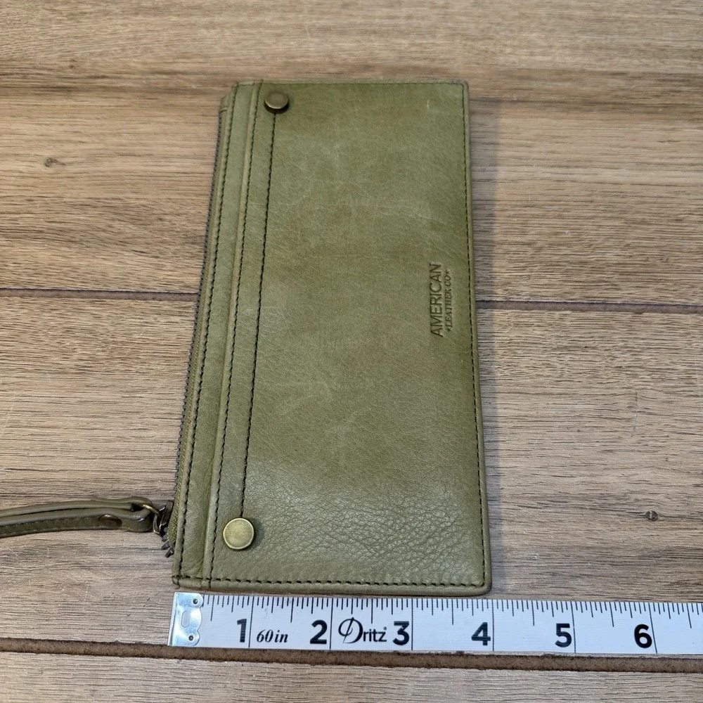 American Leather Co Wristlet Wallet RFID Blocking Credit Card Folding Green
